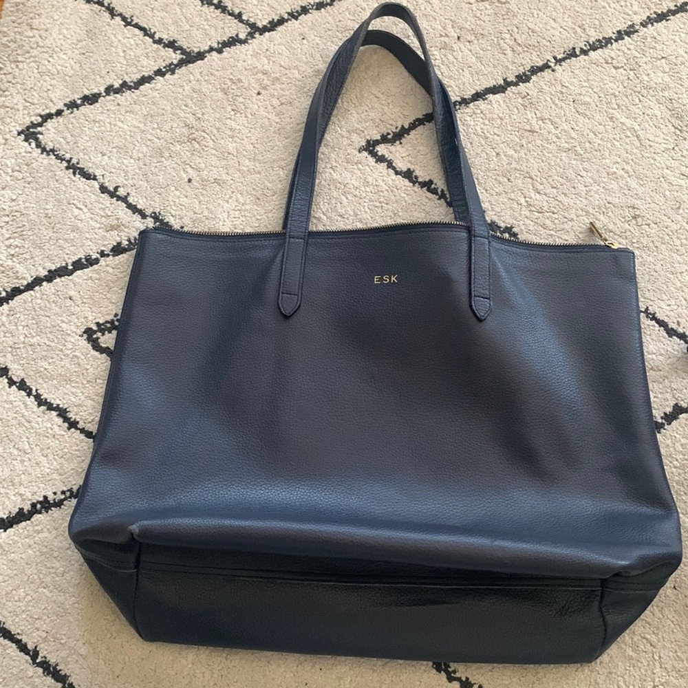 Cuyana large blue tote, pre owned.
